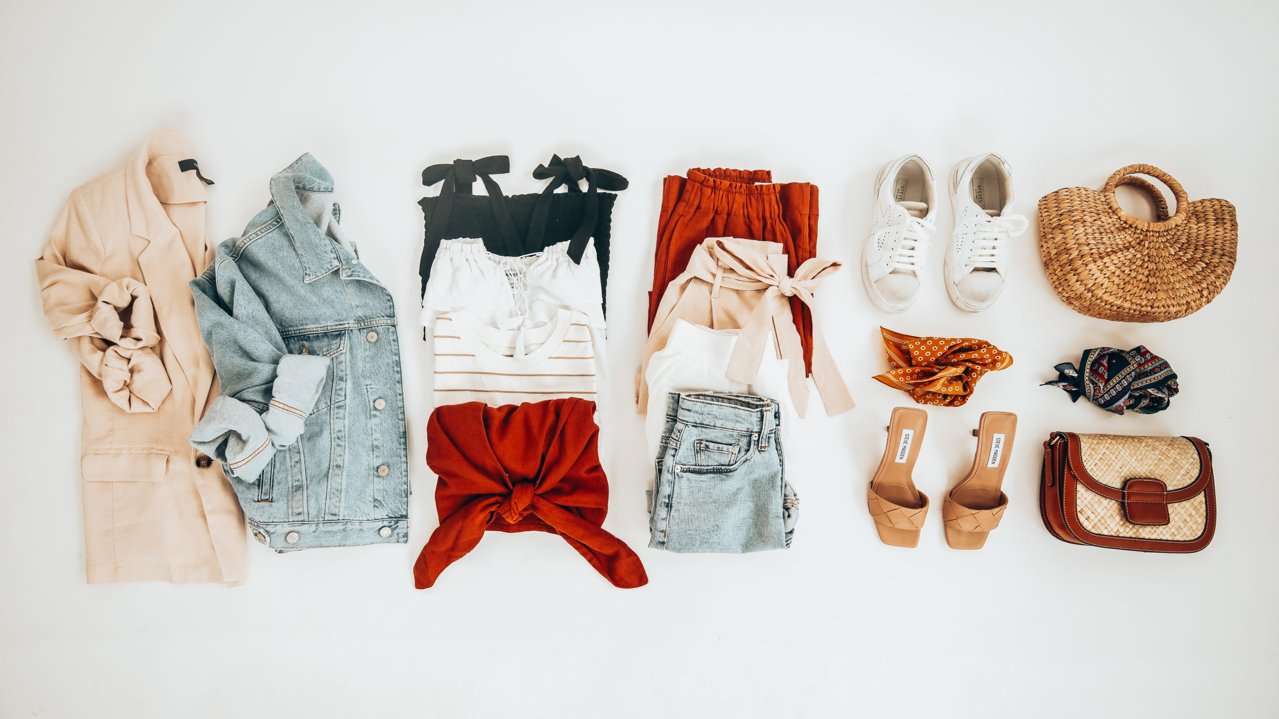 SUMMER CAPSULE WARDROBE - Miss Louie 12 pieces x 36 outfits