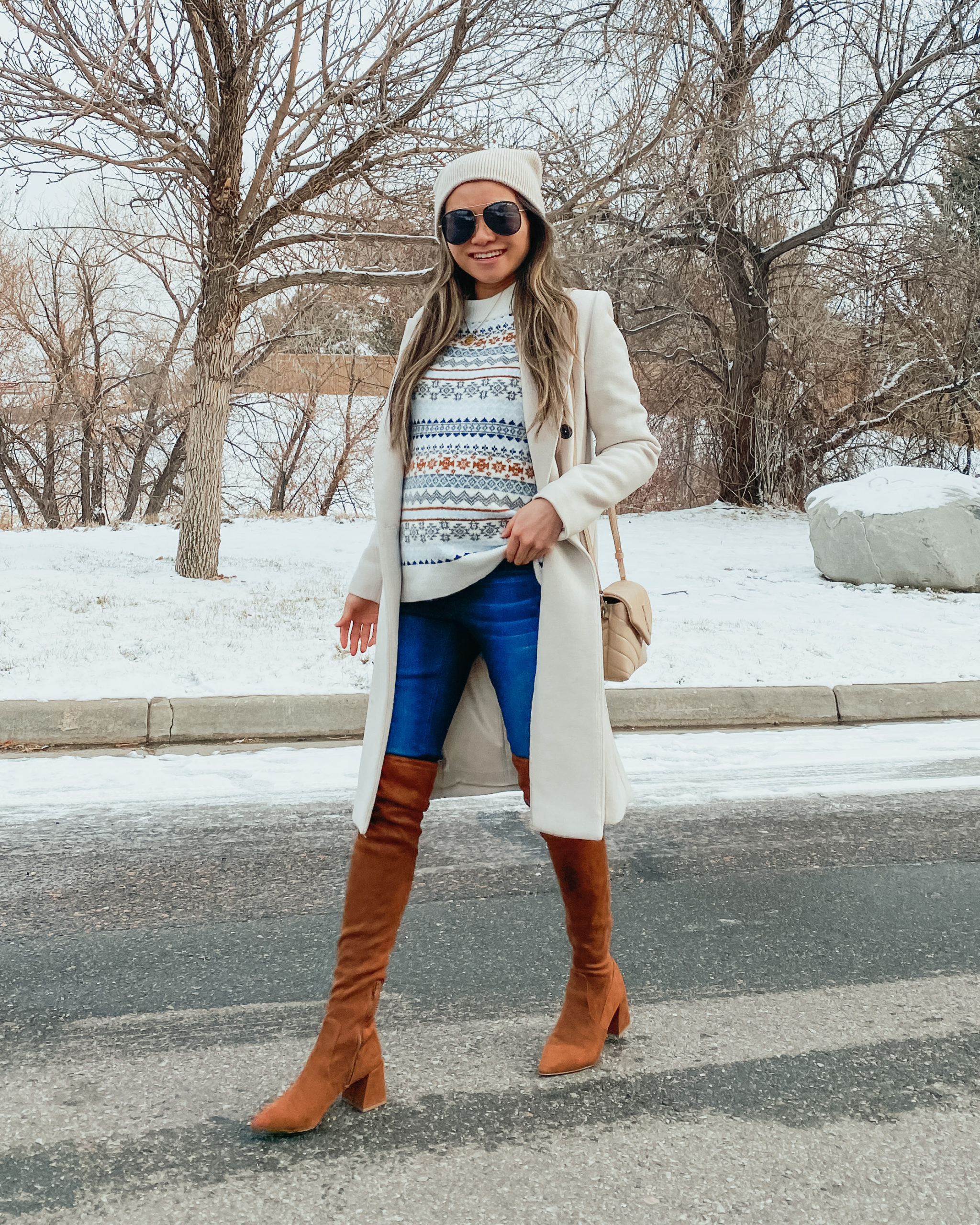 10 WINTER OUTFITS & ESSENTIALS - The Recruiter Mom